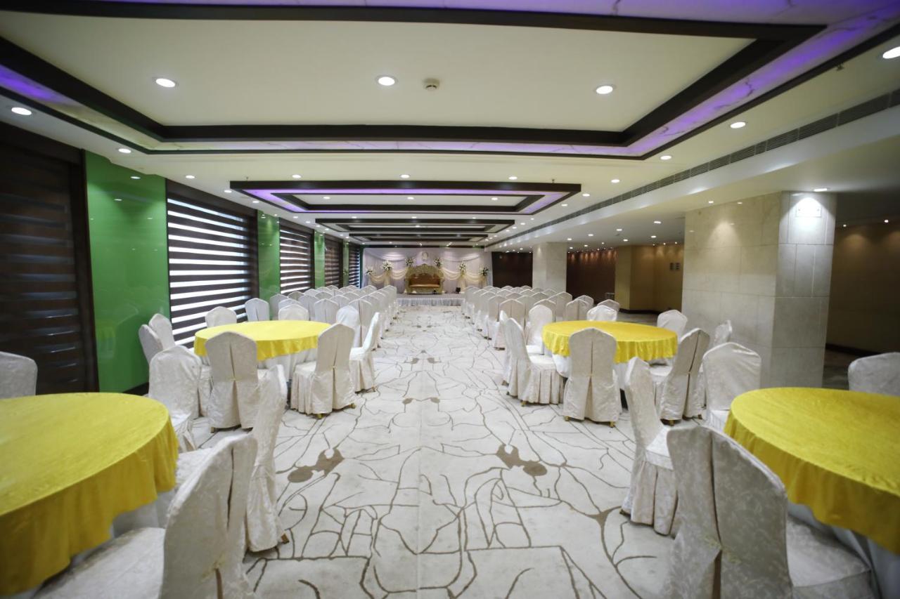 The Byke Suraj Plaza Pure Veg, Thane Hotel Exterior photo